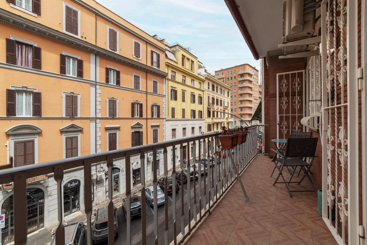 Piazza Re Di Roma Comfy Apartment 외부 사진