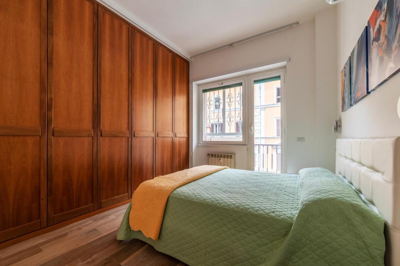 Piazza Re Di Roma Comfy Apartment 외부 사진