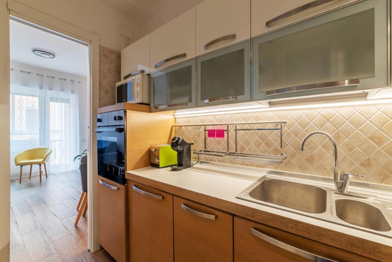 Piazza Re Di Roma Comfy Apartment 외부 사진